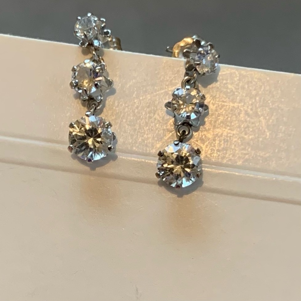 SILVER 3 CZ Diamond Drop Earrings VINTAGE EDWARDIAN-STYLE 
DANGLE EARRINGS 1” - Picture 3 of 9